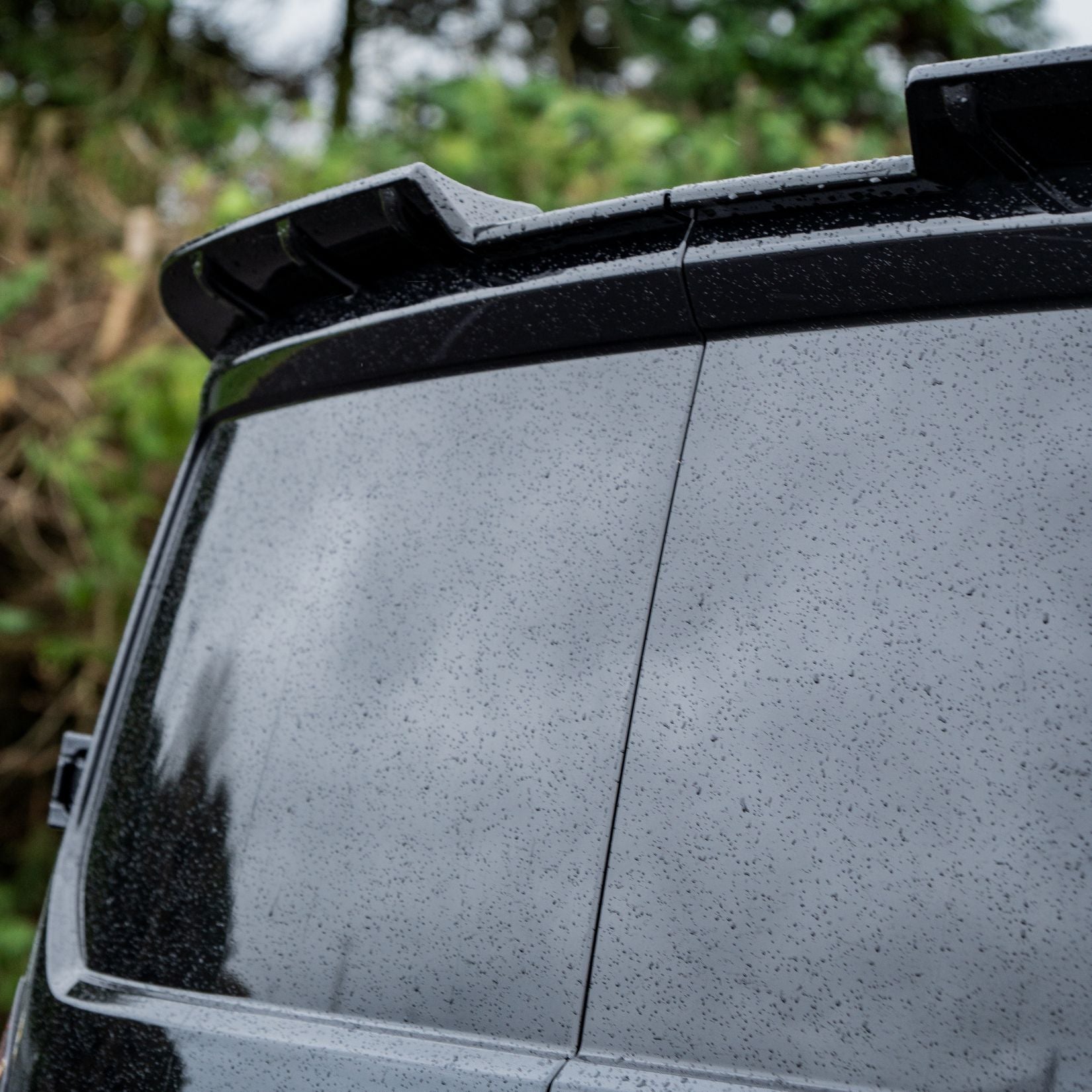 Volkswagen Transporter T7 2025+ Barn Door V1 Spoiler In Gloss Black