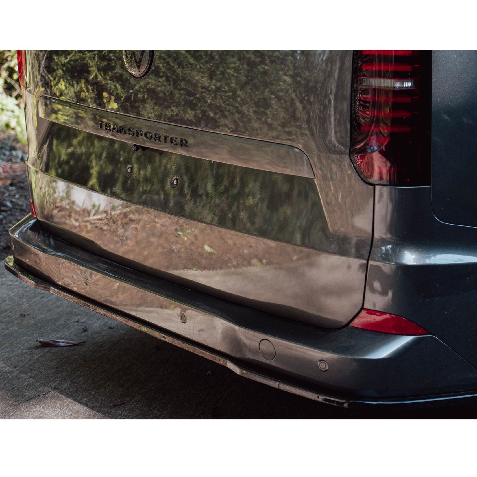 Volkswagen Transporter T7 2025+ Rear Bumper Splitter In Gloss Black