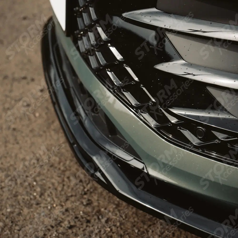 Aero Body Kit In Gloss Black For VW Tayron R-Line 2025 On