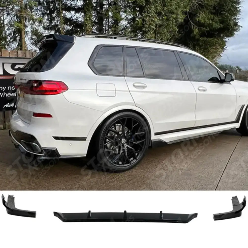 Black Knight Rear Diffuser In Gloss Black For BMW X7 G07 2018-2023