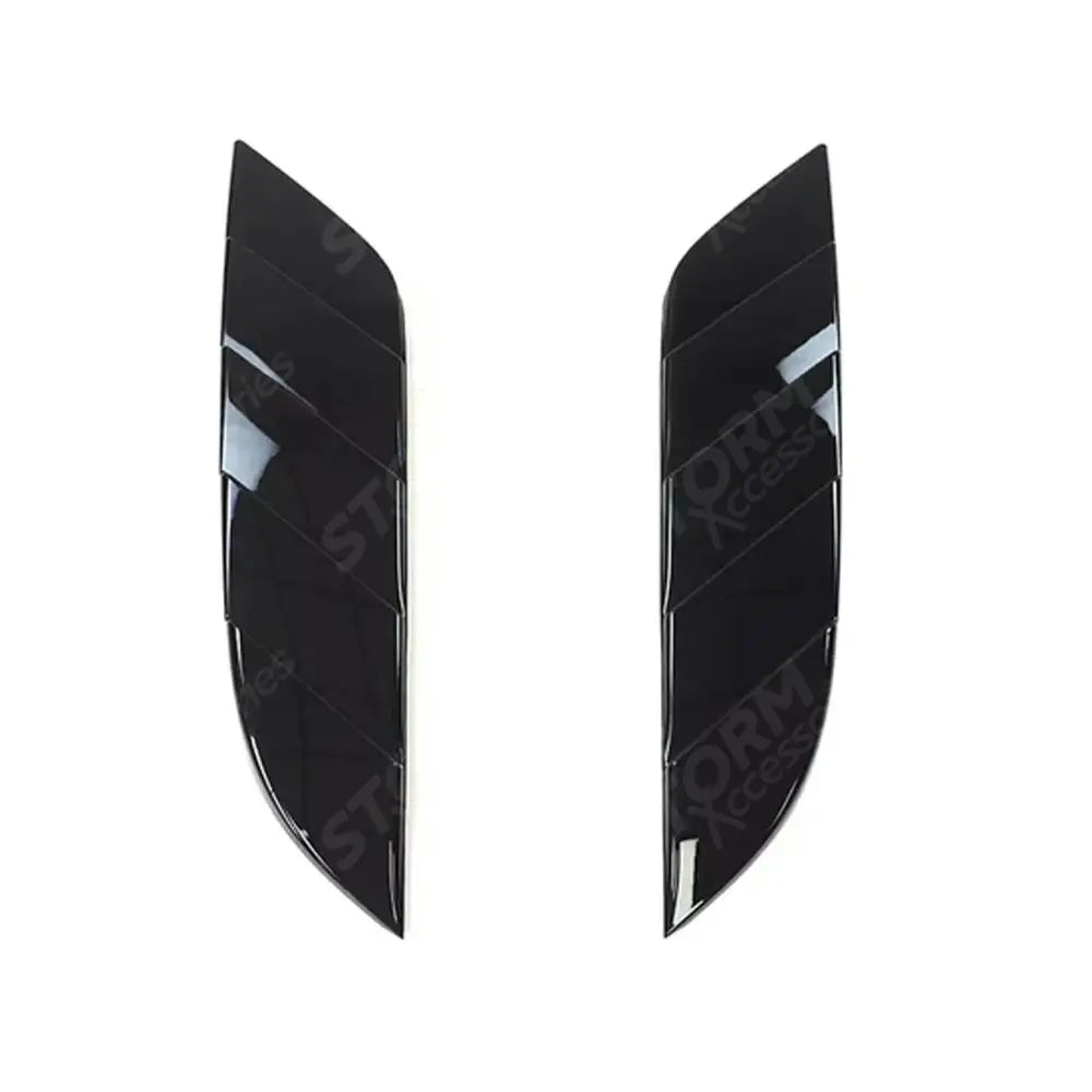 Bonnet Vent Covers Gloss Black For Land Rover Defender 90 / 110 / 130 L663 2020