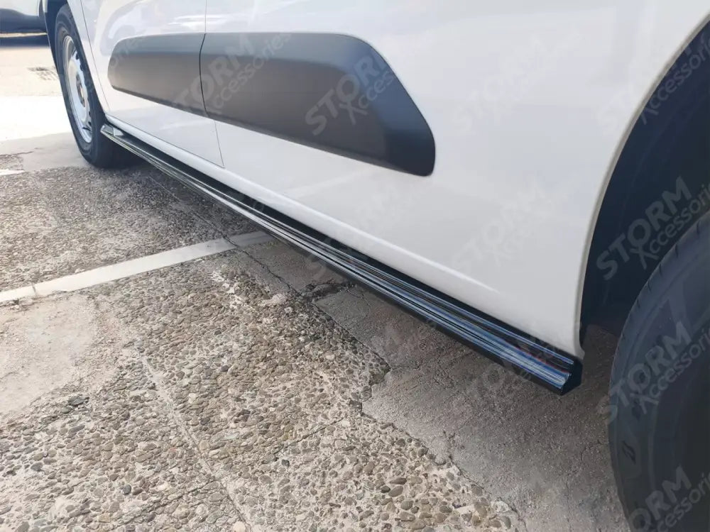 Citroen Berlingo SWB Mk3 / Peugeot Partner SWB Mk3 / Opel Combo E SWB - Side Skirts Extensions in Gloss Black
