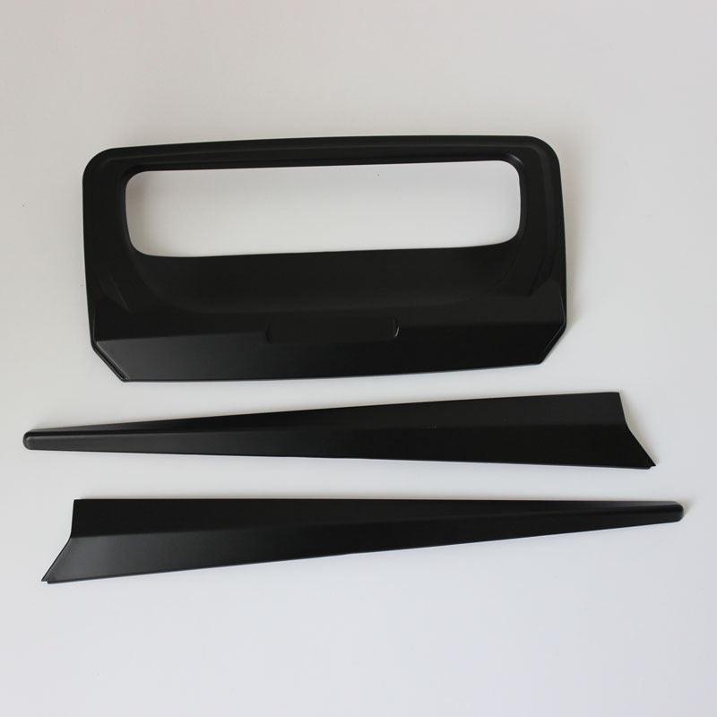 FORD RANGER T6 2012-2022 - REAR TAILGATE DOOR HANDLE SURROUND TRIM - COVER - BLACK - Storm Xccessories2