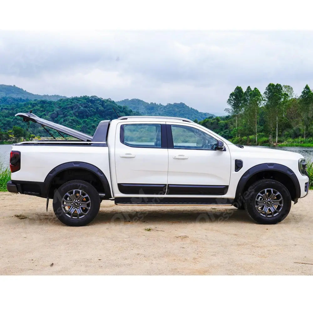 Ford Ranger T9 2023 On Double Cab Ridgeback 1 Pc Lid Colour Coded