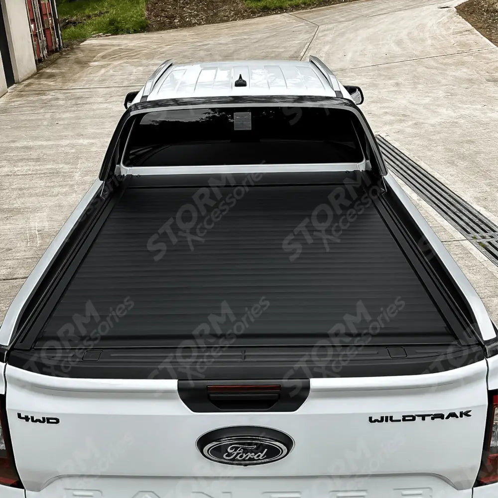 Ford Ranger T9 Wildtrak & Vw Amarok 2023 On - Double Cab - Ridgeback Auto Electric Roll Top Cover In Black