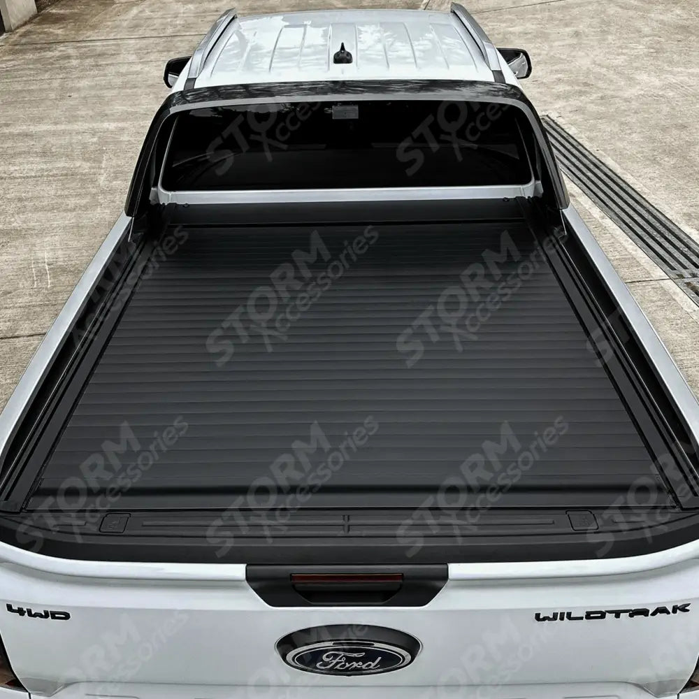 Ford Ranger T9 Wildtrak & Vw Amarok 2023 On - Double Cab - Ridgeback Auto Electric Roll Top Cover In Black