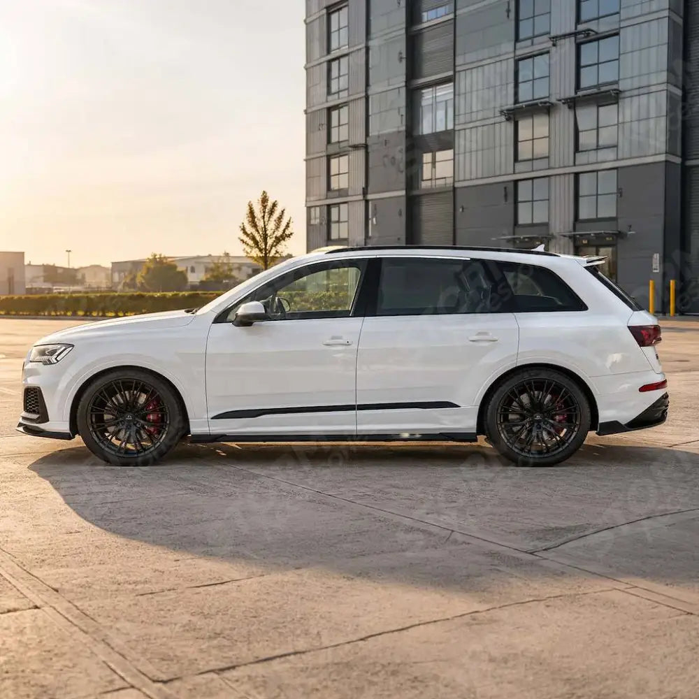 Full Aero Kit in Gloss Black For Audi Q7 S LINE 4m 2019+