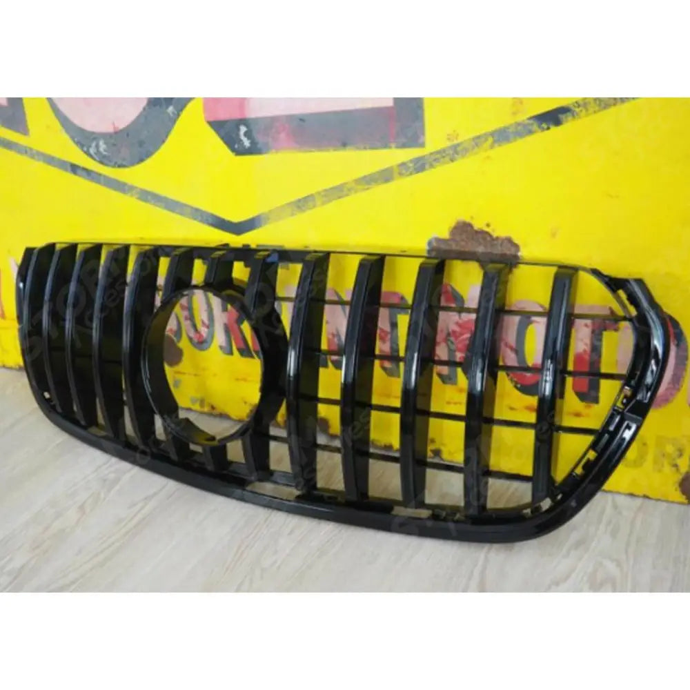 Grille Amg Style In Gloss Black For Mercedes X-class