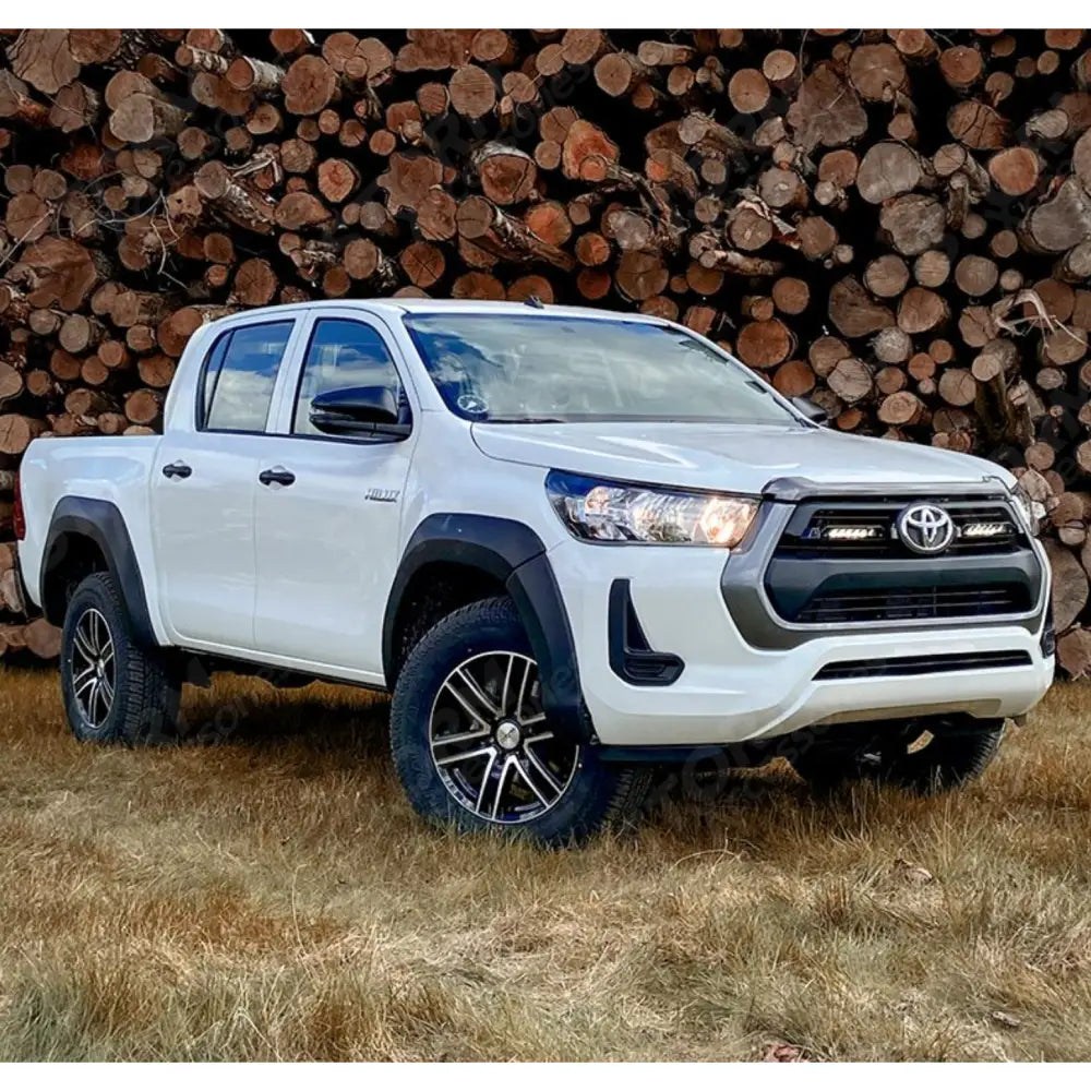 Grille Kit Linear-6 Elite For Toyota Hilux 2021+