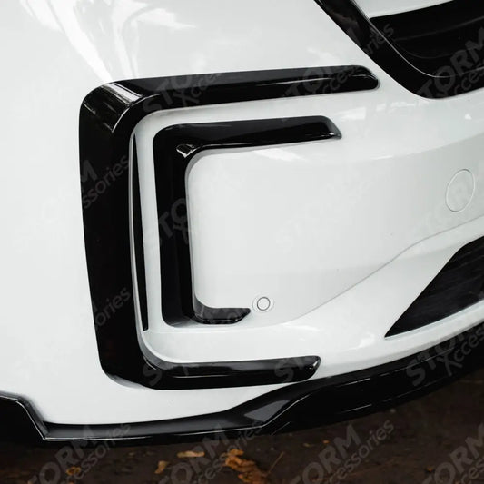 Inner Canard Loops In Gloss Black For Volkswagen Transporter T7 2025 on