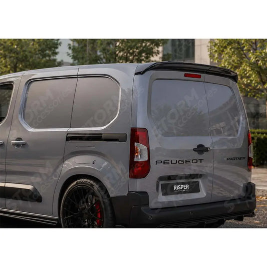 Rear Bumper Splitter in Gloss Black For Peugeot Partner / Citroen Berlingo 2023+