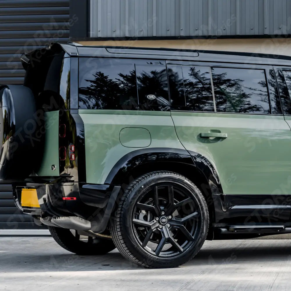 Rear Spoiler V.2 In Gloss Black For Landrover Defender L663 2020+