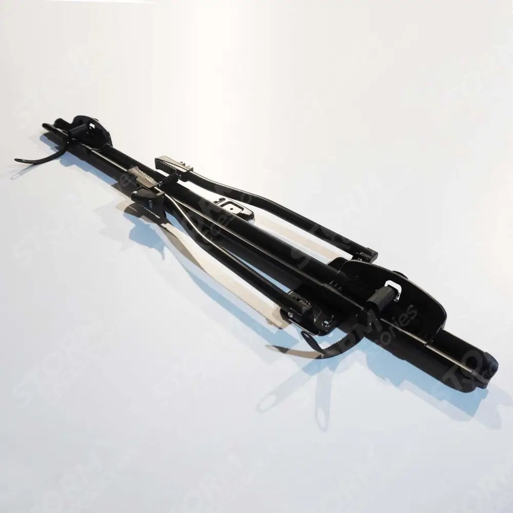 Ridge Carrier Lockable Bike Rack In Black