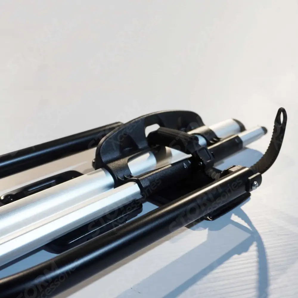 Ridge Carrier Lockable Bike Rack In Silver