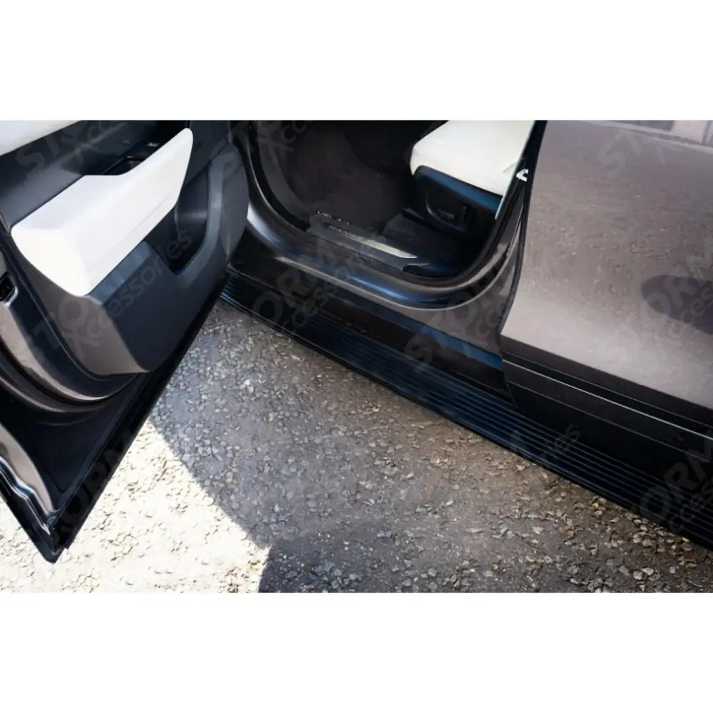 STX Style Running Boards Side Steps In Black Pair For Range Rover Velar 2017 On