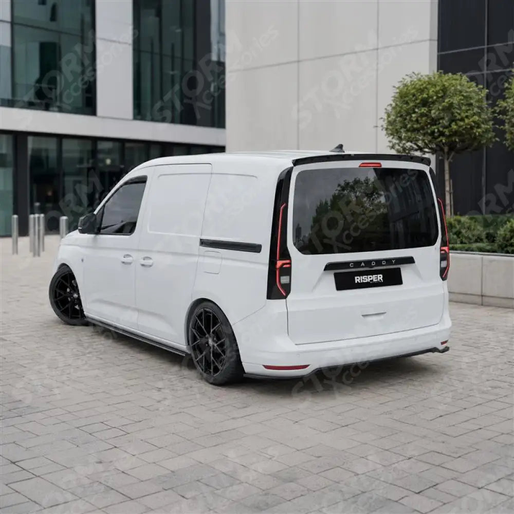 Tailgate Rear Spoiler in Gloss Black For Volkswagen Caddy 2021 on