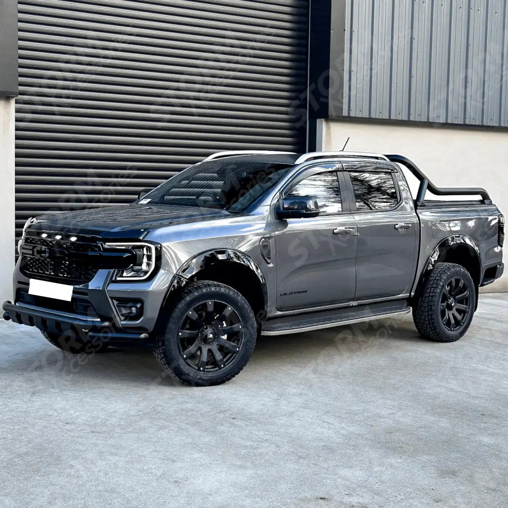 Tomahawk Ute - 20 Inch Alloys - 6x139.7