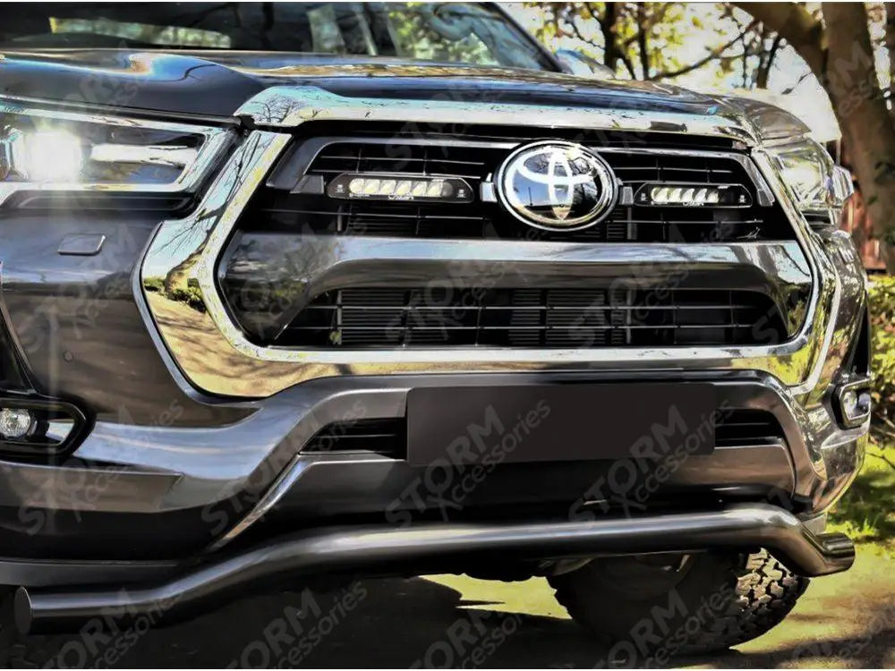 Toyota Hilux 2021+ Grille Kit - Linear - 6