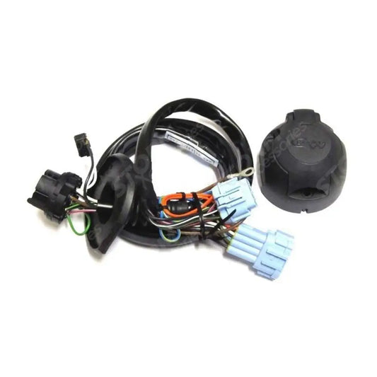 Toyota Hilux Mk8 2016 On - Dedicated Plug N Play System - 13 Pin - Tow Bar