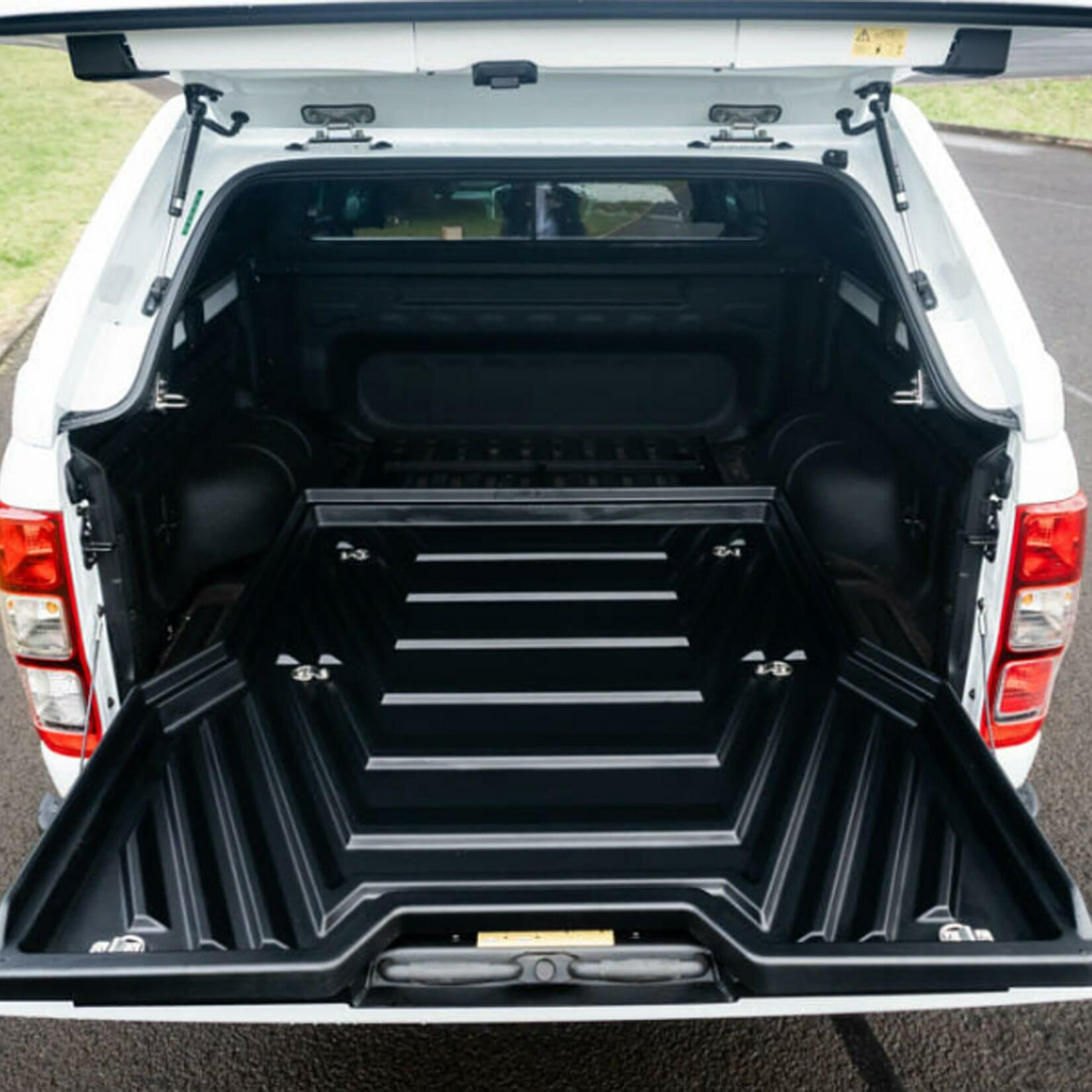 UNIVERSAL HEAVY DUTY PLASTIC LOAD BED SLIDING TRAY – DOUBLE CAB PICKUP - Storm Xccessories2
