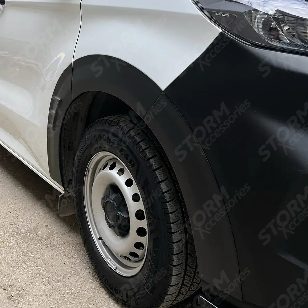 Wheel Arch Set in Black For Ford Transit Custom 2024 on / VW Transporter T7 2025 on - Wheel Arch Kit