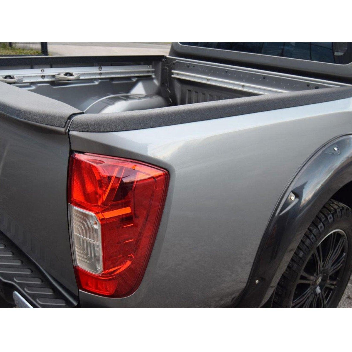 NISSAN NAVARA NP300 2016 ON - DOUBLE CAB LOAD BED RAIL CAPS - Storm Xccessories2